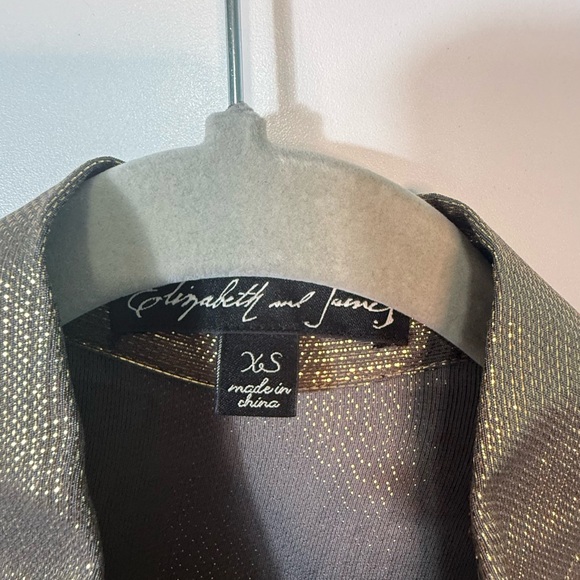 #598 Elizabeth & James Metallic Blouse size XS - Picture 3 of 8